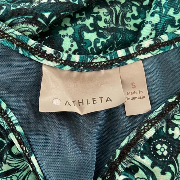 Athleta Women's Fuse Tank Shelf Bra Damask Green Teal Small Athletic Activewear - Picture 3 of 7